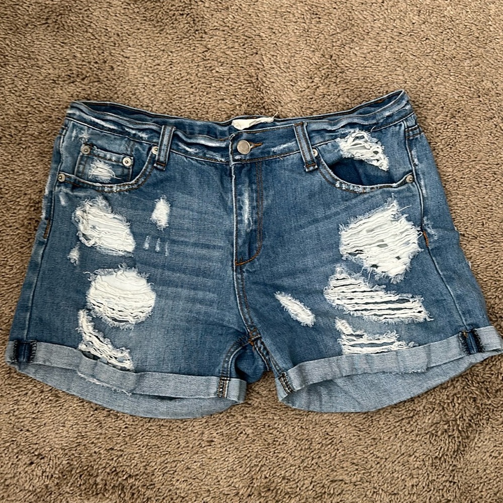 VESTIQUE Jean shorts